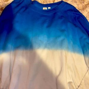 Gap tie-dye sweatshirt